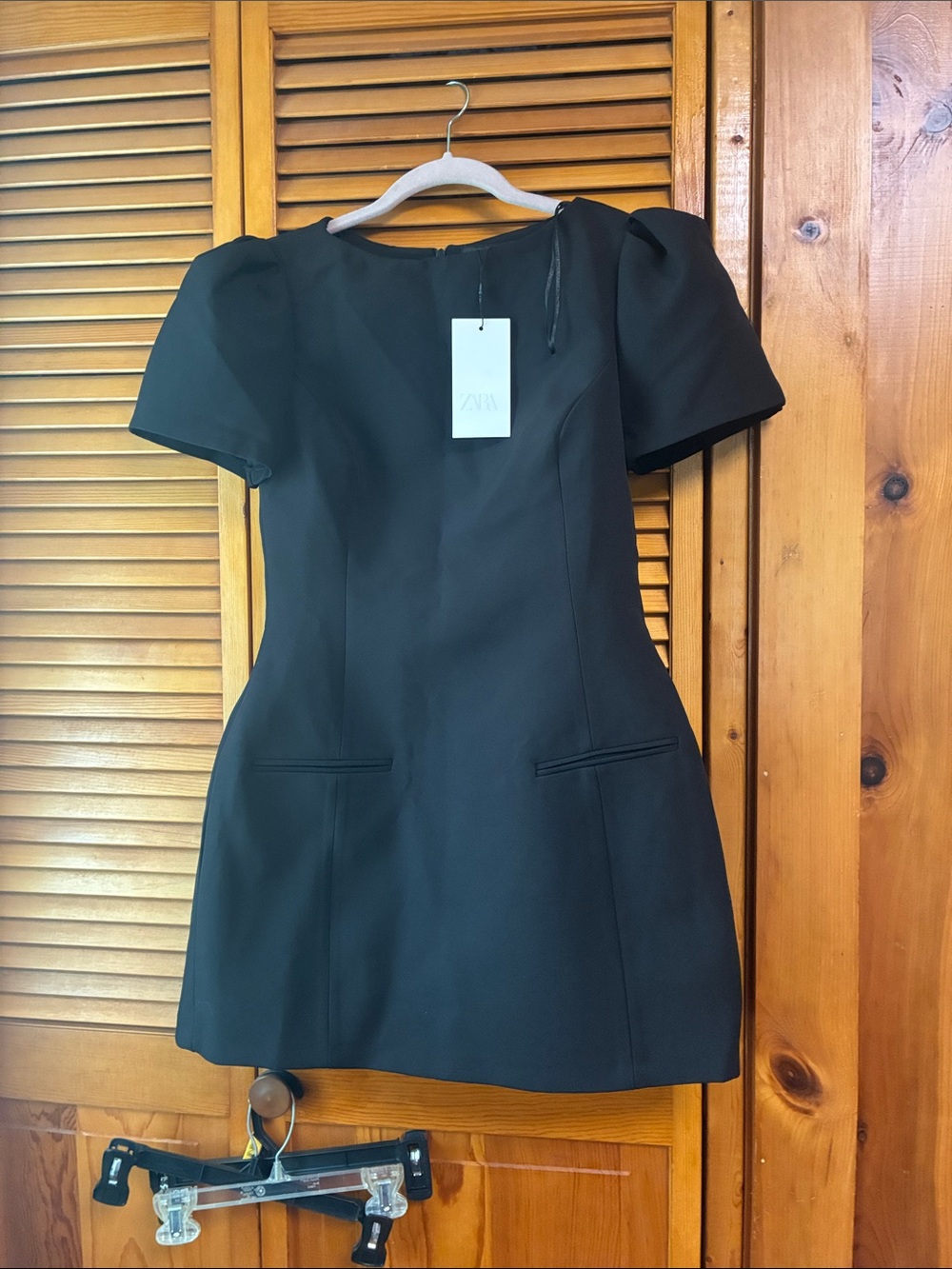 ZARA Black Puff Sleeve Mini Dress leanth 31” pit to pit 16”